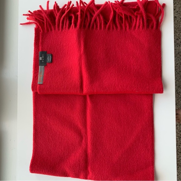Tumi Baby Alpaca Scarf Red With Fringe - Picture 2 of 4